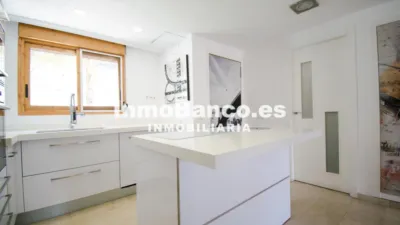Chalet en alquiler en Calicanto, Chiva de 1.800 €<span>/mes</span>