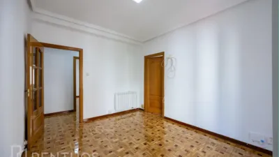 Piso en alquiler en Calle de San Gumersindo - Imagen 3