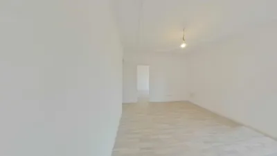 Flat in Centre-Station Area-Passeig de Joan Maragall photo 3