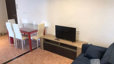Piso en alquiler en Calle Plaça de Regino Mas - Imagen 2
