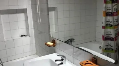 Estudio en alquiler en Placeta Benalúa, Albaicín (Granada Capital) de 650 €<span>/mes</span>