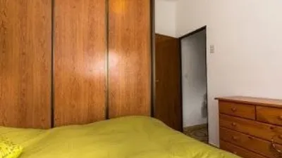 Piso en alquiler en Calle Real de Cartuja, cerca de Calle Acera de San Idelfonso, San Ildefonso (Hospital Real) (Distrito Beiro. Granada Capital) de 1.095 €<span>/mes</span>
