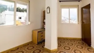 Piso en alquiler en Calle Real de Cartuja, cerca de Calle Acera de San Idelfonso, San Ildefonso (Hospital Real) (Distrito Beiro. Granada Capital) de 1.095 €<span>/mes</span>