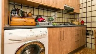 Piso en alquiler en Calle Real de Cartuja, cerca de Calle Acera de San Idelfonso, San Ildefonso (Hospital Real) (Distrito Beiro. Granada Capital) de 1.095 €<span>/mes</span>