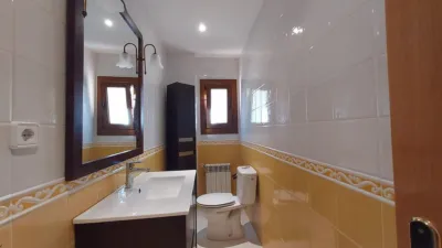 Chalet en alquiler en Granada, Carretera de la Sierra (Distrito Genil. Granada Capital) de 1.500 €<span>/mes</span>