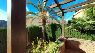 Chalet en alquiler en Granada, Carretera de la Sierra (Distrito Genil. Granada Capital) de 1.500 €<span>/mes</span>
