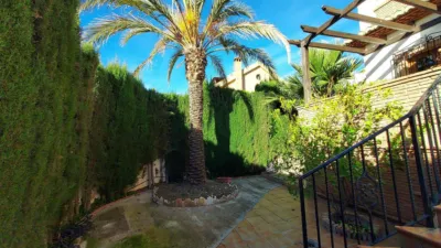 Chalet en alquiler en Granada, Carretera de la Sierra (Distrito Genil. Granada Capital) de 1.500 €<span>/mes</span>
