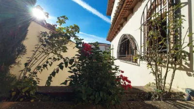 Chalet en alquiler en Granada, Carretera de la Sierra (Distrito Genil. Granada Capital) de 1.500 €<span>/mes</span>