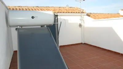 Chalet en alquiler en Vega de Granada Zona Noroeste, Belicena (Vegas del Genil) de 1.300 €<span>/mes</span>