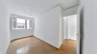 Flat in Centre-Can Mariner photo 12