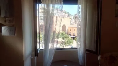 Piso en alquiler en Avenida del Capitán Moreno, San Ildefonso (Hospital Real) (Distrito Beiro. Granada Capital) de 1.300 €<span>/mes</span>