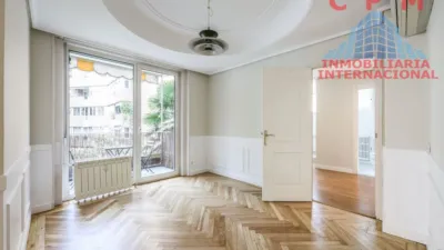 Piso en alquiler en Niño Jesús - Imagen 2