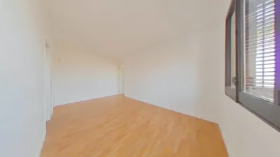 Apartment in Centre photo 9
