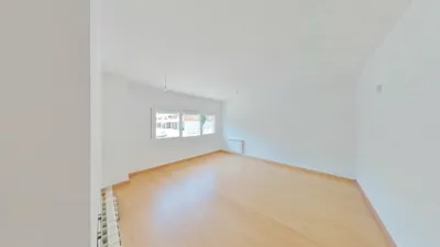 Piso en Eixample-Sant Oleguer photo 2