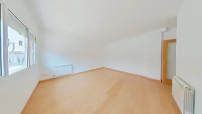 Piso en Eixample-Sant Oleguer photo 4