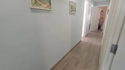 Chalet en alquiler en 1A Linea de Playa, Miramar de 1.800 €<span>/mes</span>