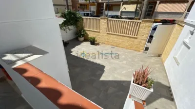 Chalet en alquiler en 1A Linea de Playa, Miramar de 1.800 €<span>/mes</span>