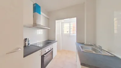 Flat in Centre-Station Area-Passeig de Joan Maragall photo 21