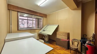 Piso en venta en Calle del Alcalde Vázquez Varela, 6, Praza España-Zona Corte Inglés (Distrito Casco Urbano. Vigo) de 242.000 €