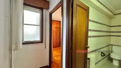 Piso en venta en Calle del Alcalde Vázquez Varela, 6, Praza España-Zona Corte Inglés (Distrito Casco Urbano. Vigo) de 242.000 €