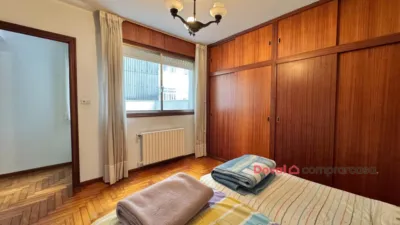 Piso en venta en Calle del Alcalde Vázquez Varela, 6, Praza España-Zona Corte Inglés (Distrito Casco Urbano. Vigo) de 242.000 €
