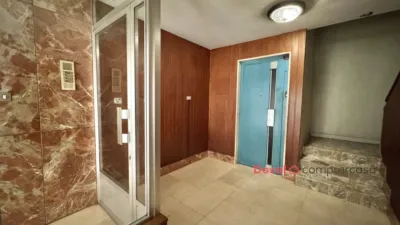 Piso en venta en Calle del Alcalde Vázquez Varela, 6, Praza España-Zona Corte Inglés (Distrito Casco Urbano. Vigo) de 242.000 €