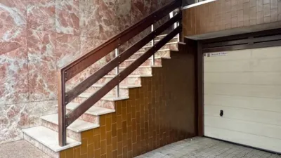 Piso en venta en Calle del Alcalde Vázquez Varela, 6, Praza España-Zona Corte Inglés (Distrito Casco Urbano. Vigo) de 242.000 €