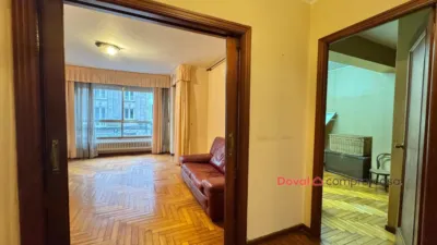 Piso en venta en Calle del Alcalde Vázquez Varela, 6, Praza España-Zona Corte Inglés (Distrito Casco Urbano. Vigo) de 242.000 €