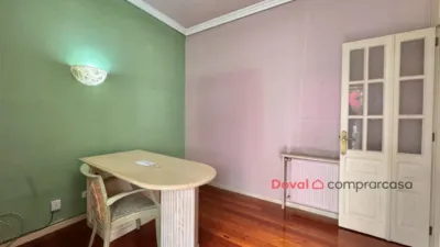 Piso en venta en Calle de Gil, Centro-Areal (Distrito Casco Urbano. Vigo) de 330.000 €
