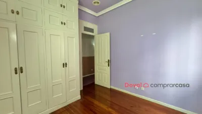 Piso en venta en Calle de Gil, Centro-Areal (Distrito Casco Urbano. Vigo) de 330.000 €