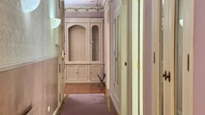Piso en venta en Calle de Gil, Centro-Areal (Distrito Casco Urbano. Vigo) de 330.000 €