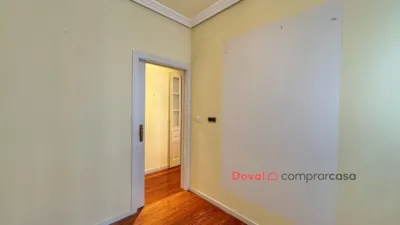 Piso en venta en Calle de Gil, Centro-Areal (Distrito Casco Urbano. Vigo) de 330.000 €