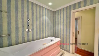 Piso en venta en Calle de Gil, Centro-Areal (Distrito Casco Urbano. Vigo) de 330.000 €