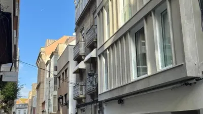 Piso en venta en Calle de Gil, Centro-Areal (Distrito Casco Urbano. Vigo) de 330.000 €