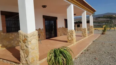 Finca rústica en alquiler en Las Zorreras, Zona Este (Motril) de 1.300 €<span>/mes</span>