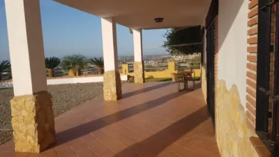 Finca rústica en alquiler en Las Zorreras, Zona Este (Motril) de 1.300 €<span>/mes</span>