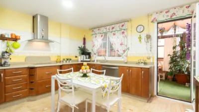 Casa en venta en Calle Indira Ghandi, Zona Norte (Motril) de 350.000 €