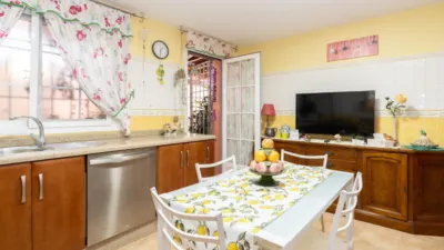 Casa en venta en Calle Indira Ghandi, Zona Norte (Motril) de 350.000 €