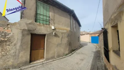 Chalet in Aguilafuente photo 4
