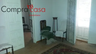 House in Town photo 7