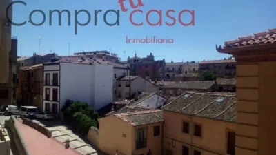 Dúplex en alquiler en Calle de Arturo Merino, Centro (Segovia Capital) de 1.500 €<span>/mes</span>