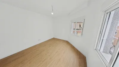 Piso en alquiler en Pradolongo - Imagen 2