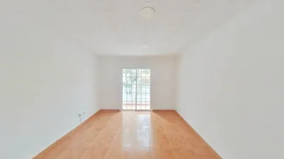 Flat in La Torre-roja-Campreciós-Grup Sant Jordi photo 6