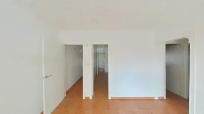 Flat in La Torre-roja-Campreciós-Grup Sant Jordi photo 7