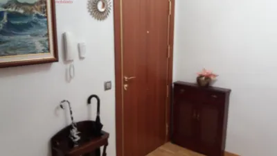 Piso en alquiler en Calle de Santa Isabel, Centro (Segovia Capital) de 1.050 €<span>/mes</span>