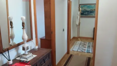 Piso en alquiler en Calle de Santa Isabel, Centro (Segovia Capital) de 1.050 €<span>/mes</span>