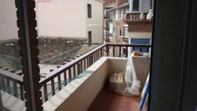 Piso en alquiler en Calle de Santa Isabel, Centro (Segovia Capital) de 1.050 €<span>/mes</span>