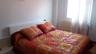 Piso en alquiler en Calle de Santa Isabel, Centro (Segovia Capital) de 1.050 €<span>/mes</span>