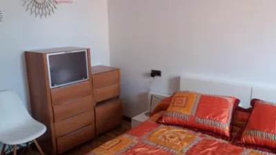 Piso en alquiler en Calle de Santa Isabel, Centro (Segovia Capital) de 1.050 €<span>/mes</span>