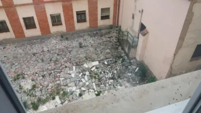 Piso en alquiler en Calle de Santa Isabel, Centro (Segovia Capital) de 1.050 €<span>/mes</span>
